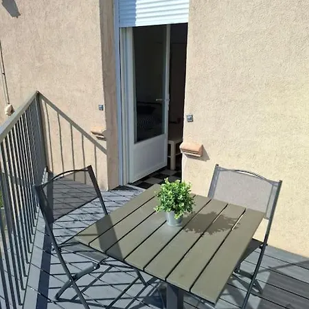 Le T2 Wilson Apartment *